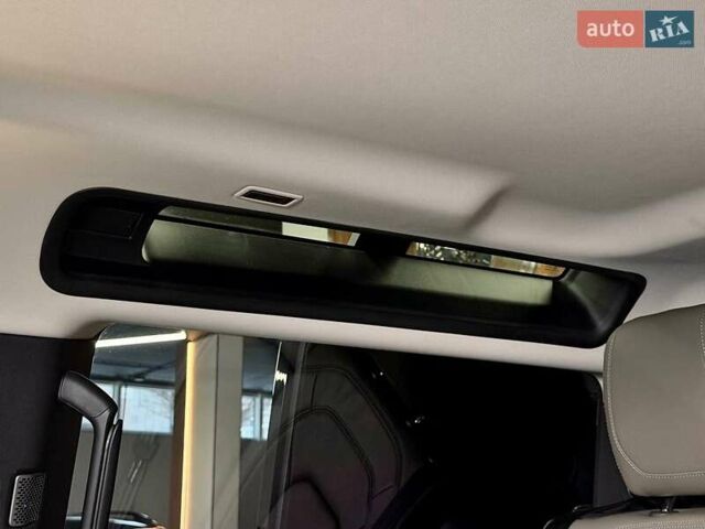 Зеленый Ленд Ровер Дефендер, объемом двигателя 3 л и пробегом 7 тыс. км за 82990 $, фото 54 на Automoto.ua