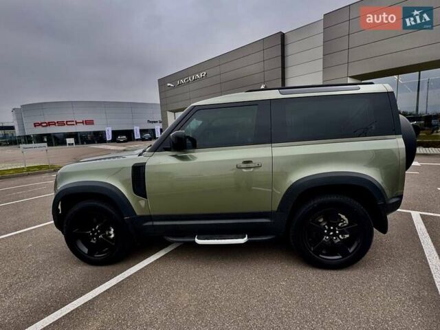 Зеленый Ленд Ровер Дефендер, объемом двигателя 3 л и пробегом 6 тыс. км за 79999 $, фото 1 на Automoto.ua