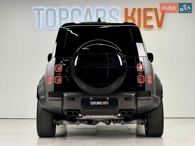 Зелений Ленд Ровер Дефендер, об'ємом двигуна 4.39 л та пробігом 3 тис. км за 255000 $, фото 7 на Automoto.ua