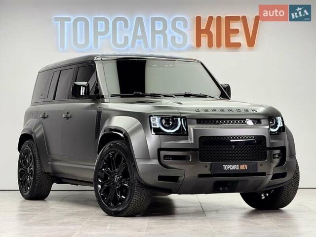 Зелений Ленд Ровер Дефендер, об'ємом двигуна 4.39 л та пробігом 3 тис. км за 255000 $, фото 14 на Automoto.ua