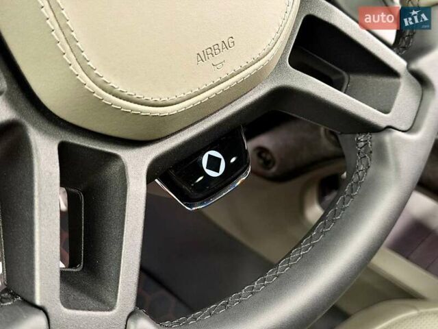 Зелений Ленд Ровер Дефендер, об'ємом двигуна 4.39 л та пробігом 3 тис. км за 255000 $, фото 65 на Automoto.ua