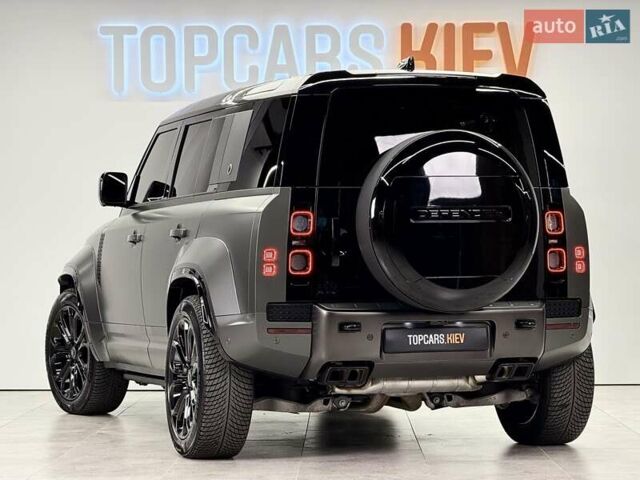 Зелений Ленд Ровер Дефендер, об'ємом двигуна 4.39 л та пробігом 3 тис. км за 255000 $, фото 6 на Automoto.ua