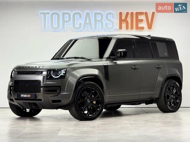 Зелений Ленд Ровер Дефендер, об'ємом двигуна 4.39 л та пробігом 3 тис. км за 255000 $, фото 2 на Automoto.ua
