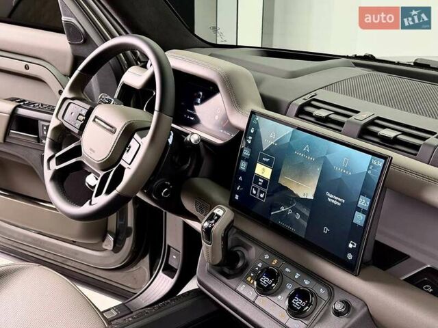 Зелений Ленд Ровер Дефендер, об'ємом двигуна 4.39 л та пробігом 3 тис. км за 255000 $, фото 43 на Automoto.ua