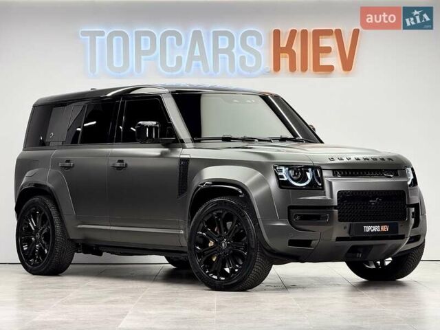 Зелений Ленд Ровер Дефендер, об'ємом двигуна 4.39 л та пробігом 3 тис. км за 255000 $, фото 13 на Automoto.ua