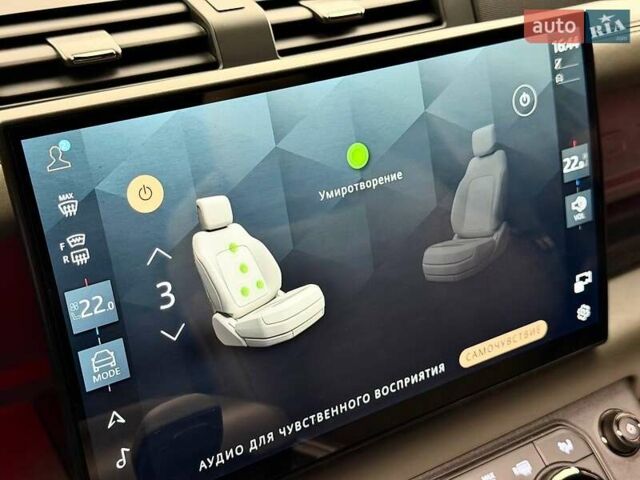 Зелений Ленд Ровер Дефендер, об'ємом двигуна 4.39 л та пробігом 3 тис. км за 255000 $, фото 75 на Automoto.ua