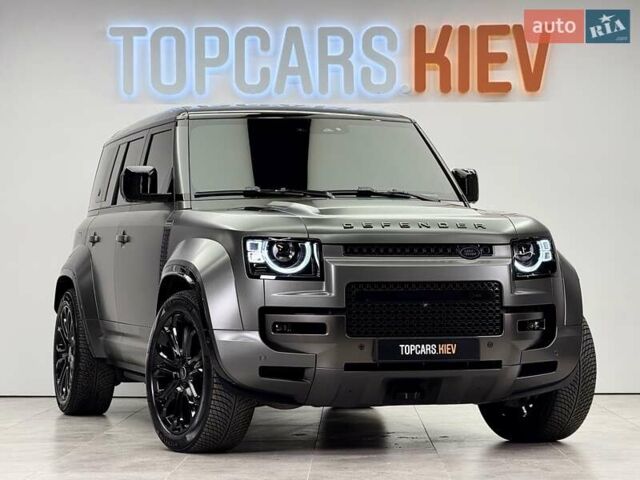 Зелений Ленд Ровер Дефендер, об'ємом двигуна 4.39 л та пробігом 3 тис. км за 255000 $, фото 15 на Automoto.ua