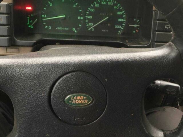 Белый Ленд Ровер Дискавери, объемом двигателя 2.5 л и пробегом 334 тыс. км за 6900 $, фото 8 на Automoto.ua