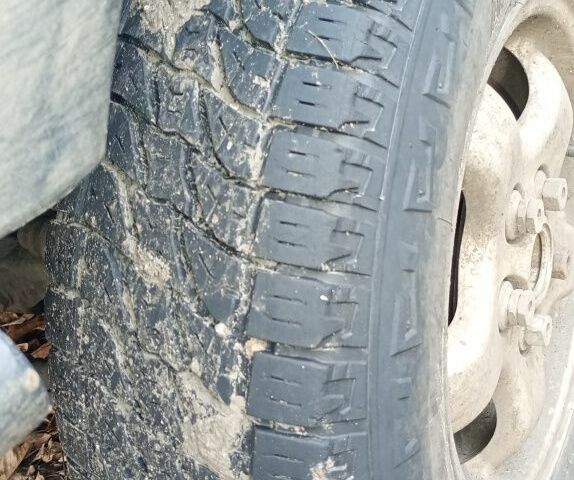 Белый Ленд Ровер Дискавери, объемом двигателя 2.5 л и пробегом 100 тыс. км за 1191 $, фото 7 на Automoto.ua