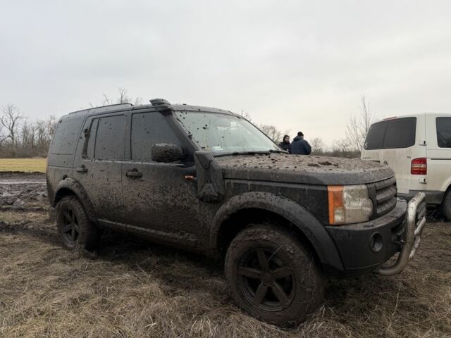 Білий Ленд Ровер Діскавері, об'ємом двигуна 12.9 л та пробігом 350 тис. км за 6000 $, фото 3 на Automoto.ua