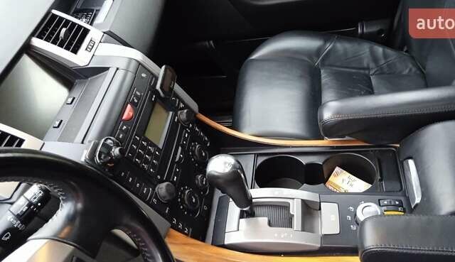 Білий Ленд Ровер Діскавері, об'ємом двигуна 2.72 л та пробігом 270 тис. км за 14777 $, фото 12 на Automoto.ua