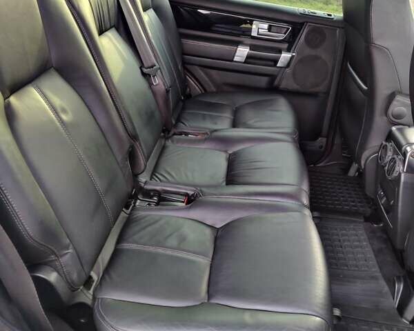 Білий Ленд Ровер Діскавері, об'ємом двигуна 3 л та пробігом 316 тис. км за 14800 $, фото 20 на Automoto.ua