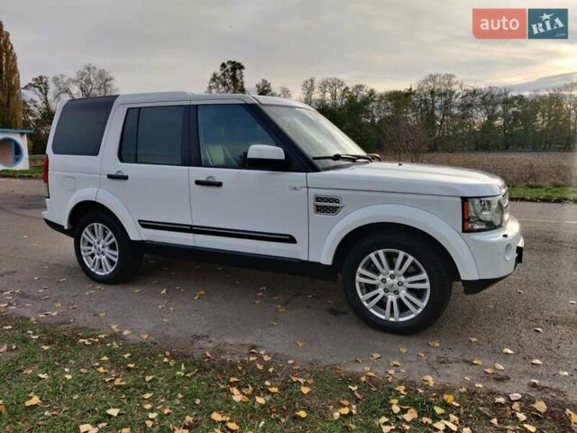 Білий Ленд Ровер Діскавері, об'ємом двигуна 3 л та пробігом 316 тис. км за 14800 $, фото 2 на Automoto.ua