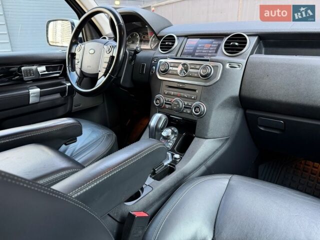 Белый Ленд Ровер Дискавери, объемом двигателя 3 л и пробегом 320 тыс. км за 13450 $, фото 38 на Automoto.ua