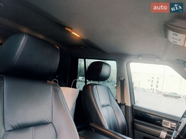 Белый Ленд Ровер Дискавери, объемом двигателя 3 л и пробегом 248 тыс. км за 13800 $, фото 27 на Automoto.ua