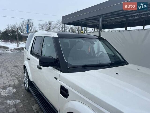 Белый Ленд Ровер Дискавери, объемом двигателя 2.99 л и пробегом 339 тыс. км за 18999 $, фото 5 на Automoto.ua