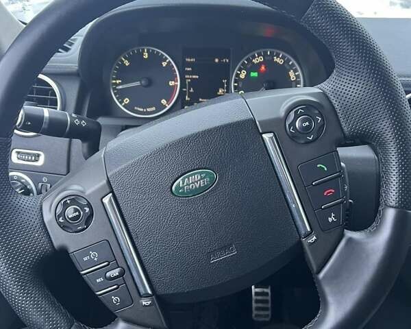 Белый Ленд Ровер Дискавери, объемом двигателя 2.99 л и пробегом 339 тыс. км за 18999 $, фото 16 на Automoto.ua