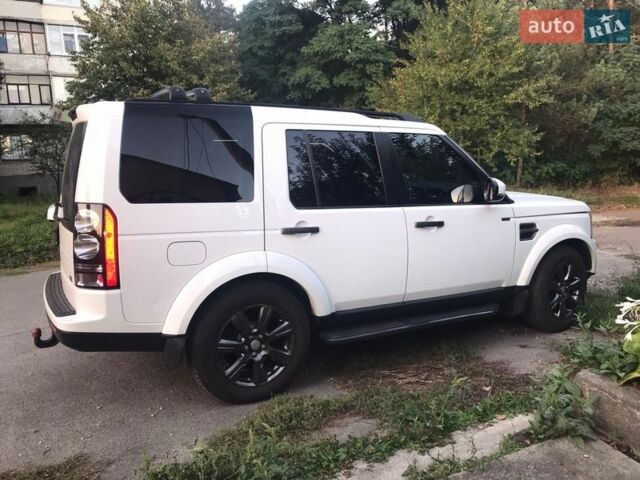 Білий Ленд Ровер Діскавері, об'ємом двигуна 2.99 л та пробігом 168 тис. км за 20800 $, фото 9 на Automoto.ua