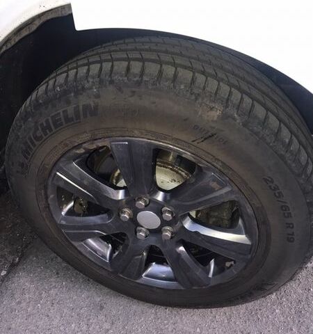 Білий Ленд Ровер Діскавері, об'ємом двигуна 2.99 л та пробігом 168 тис. км за 20800 $, фото 21 на Automoto.ua