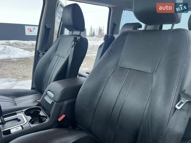 Белый Ленд Ровер Дискавери, объемом двигателя 2.99 л и пробегом 339 тыс. км за 18999 $, фото 13 на Automoto.ua