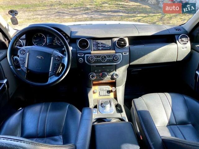 Белый Ленд Ровер Дискавери, объемом двигателя 2.99 л и пробегом 184 тыс. км за 16499 $, фото 10 на Automoto.ua