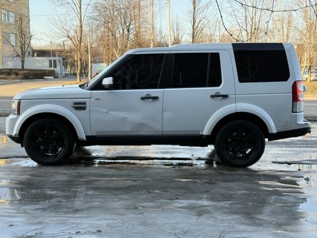 Білий Ленд Ровер Діскавері, об'ємом двигуна 5 л та пробігом 220 тис. км за 5450 $, фото 1 на Automoto.ua