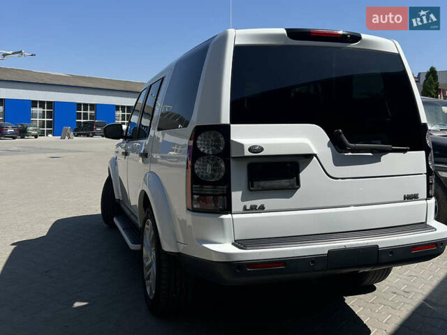 Білий Ленд Ровер Діскавері, об'ємом двигуна 3 л та пробігом 173 тис. км за 22950 $, фото 22 на Automoto.ua
