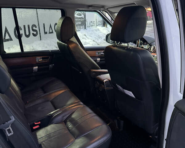 Белый Ленд Ровер Дискавери, объемом двигателя 2.99 л и пробегом 231 тыс. км за 21900 $, фото 15 на Automoto.ua