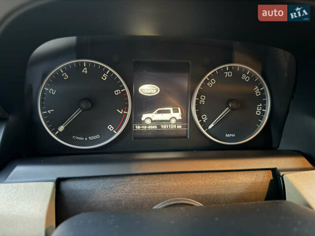 Белый Ленд Ровер Дискавери, объемом двигателя 3 л и пробегом 190 тыс. км за 19000 $, фото 13 на Automoto.ua