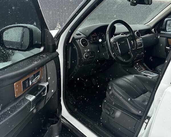 Белый Ленд Ровер Дискавери, объемом двигателя 3 л и пробегом 180 тыс. км за 19999 $, фото 19 на Automoto.ua