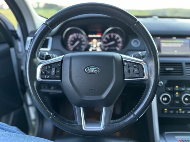 Белый Ленд Ровер Дискавери, объемом двигателя 2 л и пробегом 170 тыс. км за 17000 $, фото 4 на Automoto.ua