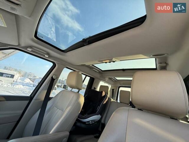 Белый Ленд Ровер Дискавери, объемом двигателя 3 л и пробегом 175 тыс. км за 24000 $, фото 31 на Automoto.ua