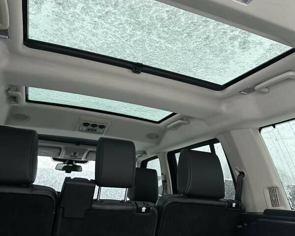 Белый Ленд Ровер Дискавери, объемом двигателя 3 л и пробегом 180 тыс. км за 19999 $, фото 27 на Automoto.ua