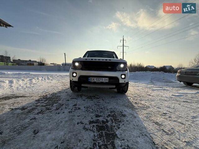Белый Ленд Ровер Дискавери, объемом двигателя 3 л и пробегом 175 тыс. км за 24000 $, фото 1 на Automoto.ua