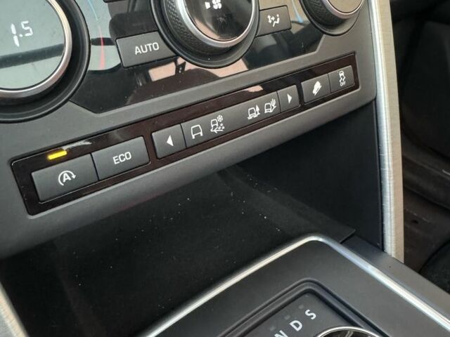 Белый Ленд Ровер Дискавери, объемом двигателя 2 л и пробегом 145 тыс. км за 18800 $, фото 21 на Automoto.ua