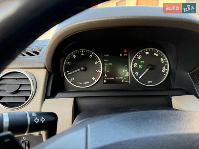 Белый Ленд Ровер Дискавери, объемом двигателя 3 л и пробегом 175 тыс. км за 24000 $, фото 22 на Automoto.ua