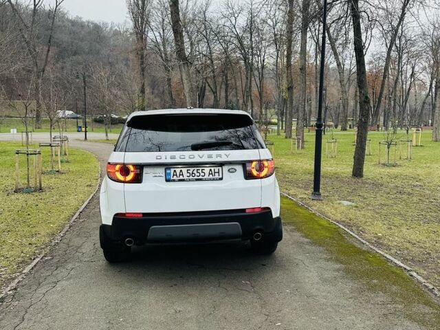 Білий Ленд Ровер Діскавері, об'ємом двигуна 2.2 л та пробігом 186 тис. км за 17200 $, фото 7 на Automoto.ua