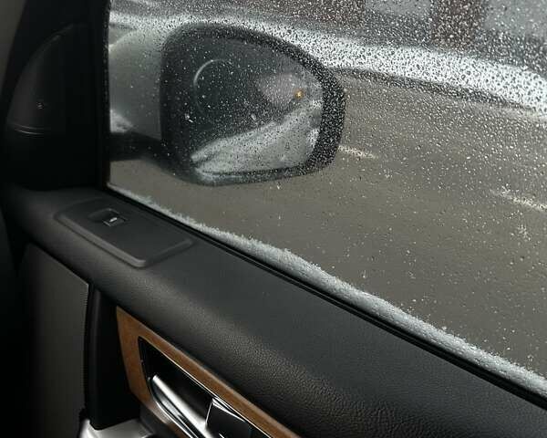 Белый Ленд Ровер Дискавери, объемом двигателя 3 л и пробегом 180 тыс. км за 19999 $, фото 17 на Automoto.ua