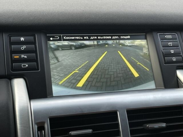 Білий Ленд Ровер Діскавері, об'ємом двигуна 2.2 л та пробігом 197 тис. км за 25000 $, фото 21 на Automoto.ua