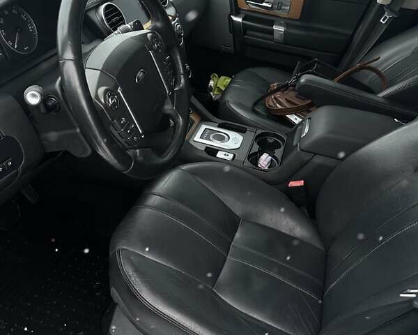 Белый Ленд Ровер Дискавери, объемом двигателя 3 л и пробегом 180 тыс. км за 19999 $, фото 11 на Automoto.ua