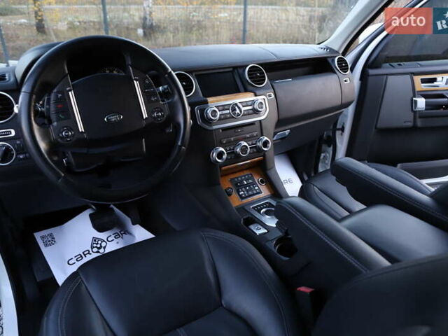 Белый Ленд Ровер Дискавери, объемом двигателя 3 л и пробегом 192 тыс. км за 18899 $, фото 95 на Automoto.ua