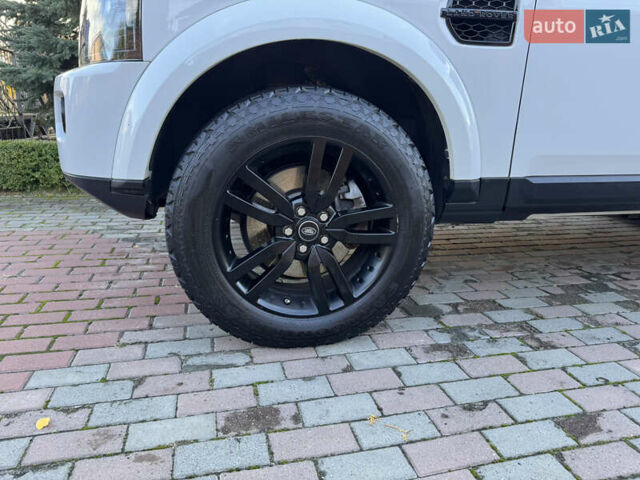 Белый Ленд Ровер Дискавери, объемом двигателя 3 л и пробегом 210 тыс. км за 19500 $, фото 18 на Automoto.ua