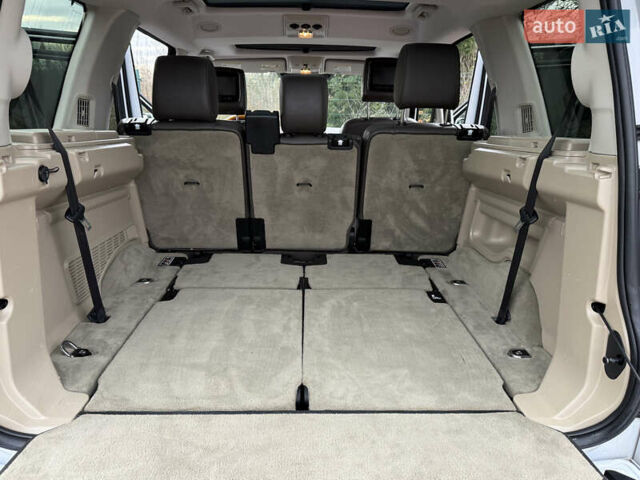 Белый Ленд Ровер Дискавери, объемом двигателя 3 л и пробегом 180 тыс. км за 19850 $, фото 86 на Automoto.ua