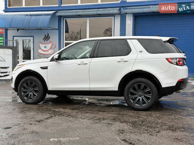 Білий Ленд Ровер Діскавері, об'ємом двигуна 2 л та пробігом 104 тис. км за 19999 $, фото 6 на Automoto.ua