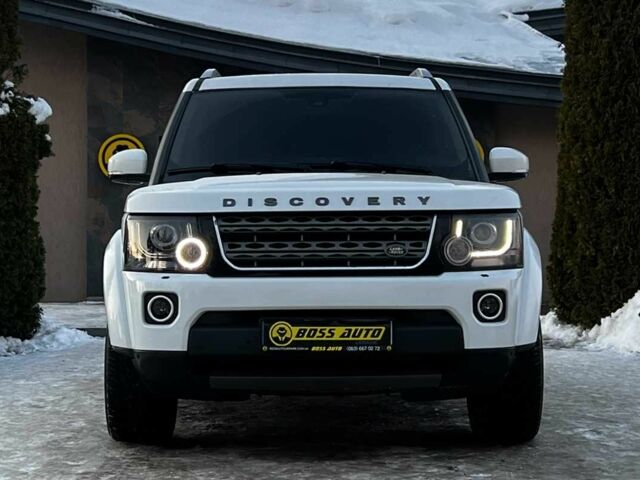 Белый Ленд Ровер Дискавери, объемом двигателя 3 л и пробегом 170 тыс. км за 21900 $, фото 1 на Automoto.ua