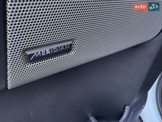 Белый Ленд Ровер Дискавери, объемом двигателя 3 л и пробегом 210 тыс. км за 19500 $, фото 31 на Automoto.ua