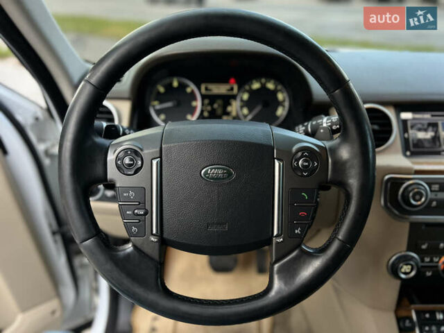 Белый Ленд Ровер Дискавери, объемом двигателя 2.99 л и пробегом 170 тыс. км за 24000 $, фото 10 на Automoto.ua