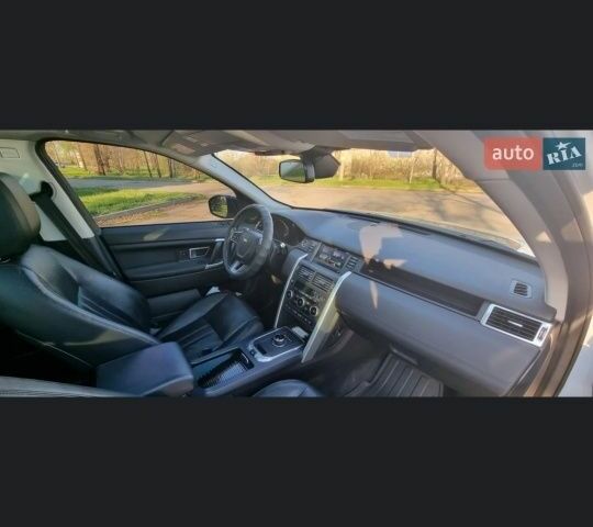 Белый Ленд Ровер Дискавери, объемом двигателя 2 л и пробегом 170 тыс. км за 17031 $, фото 14 на Automoto.ua