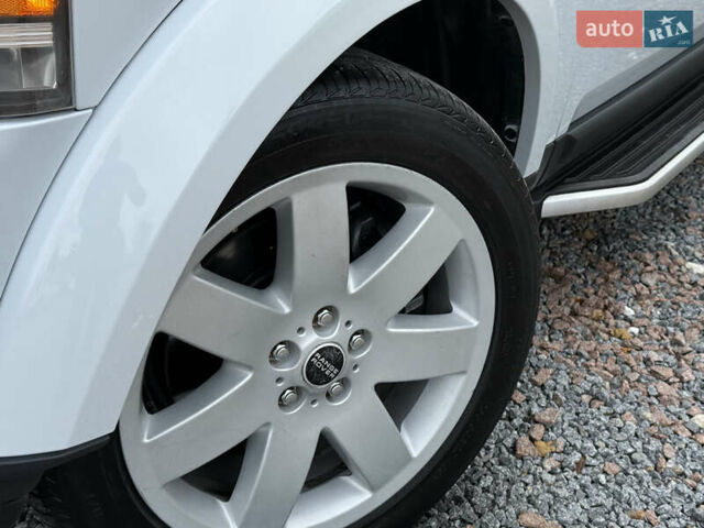 Белый Ленд Ровер Дискавери, объемом двигателя 3 л и пробегом 185 тыс. км за 18250 $, фото 25 на Automoto.ua