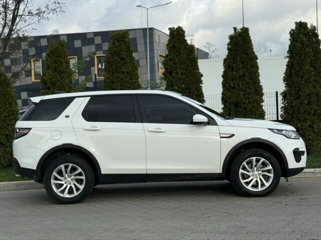 Білий Ленд Ровер Діскавері, об'ємом двигуна 2 л та пробігом 158 тис. км за 17200 $, фото 10 на Automoto.ua
